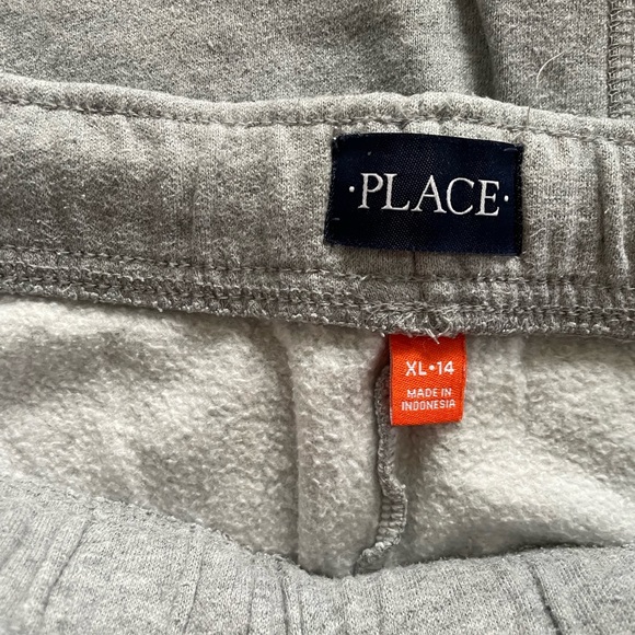 🌺 2/$20 The Children’s Place Joggers🌺 - Picture 3 of 4